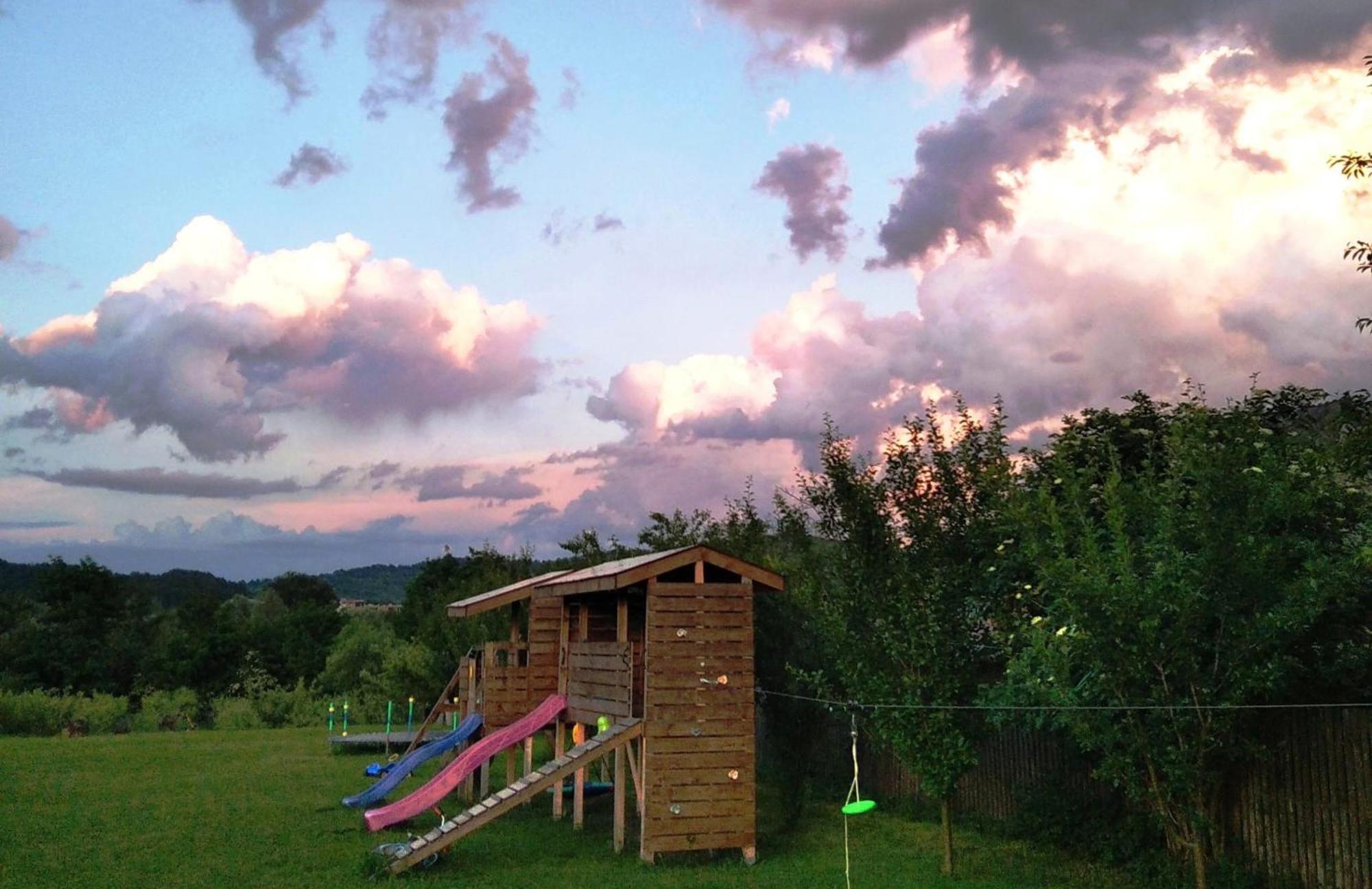 Villa La Livada Valea Danului Esterno foto